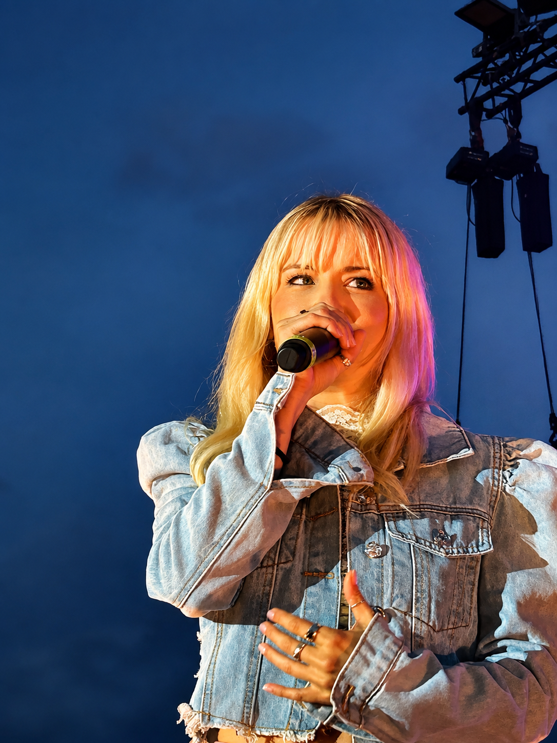 Mia Julia bei Aurich Olé