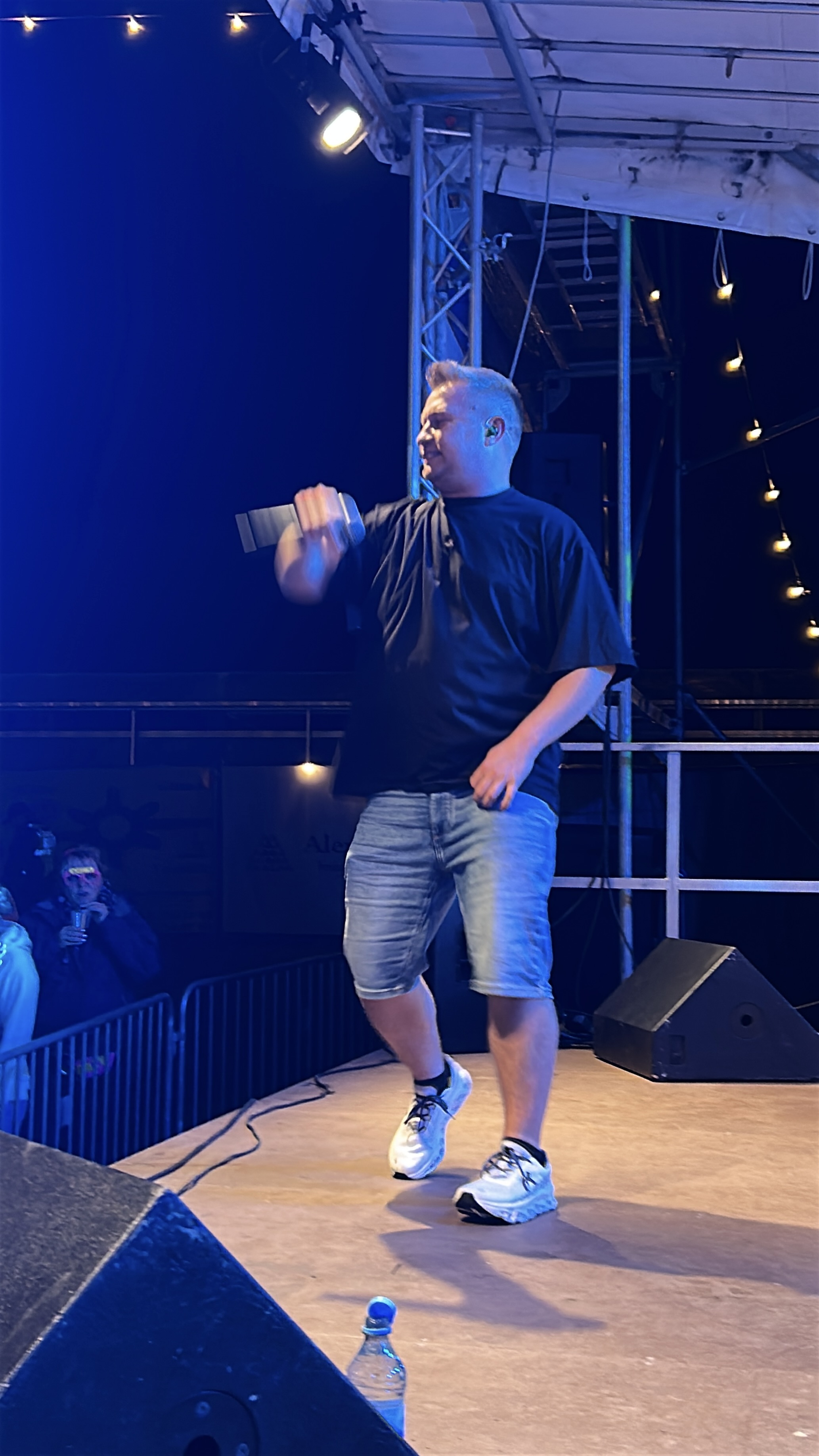 Schürze beim Brenkenhagen Open Air