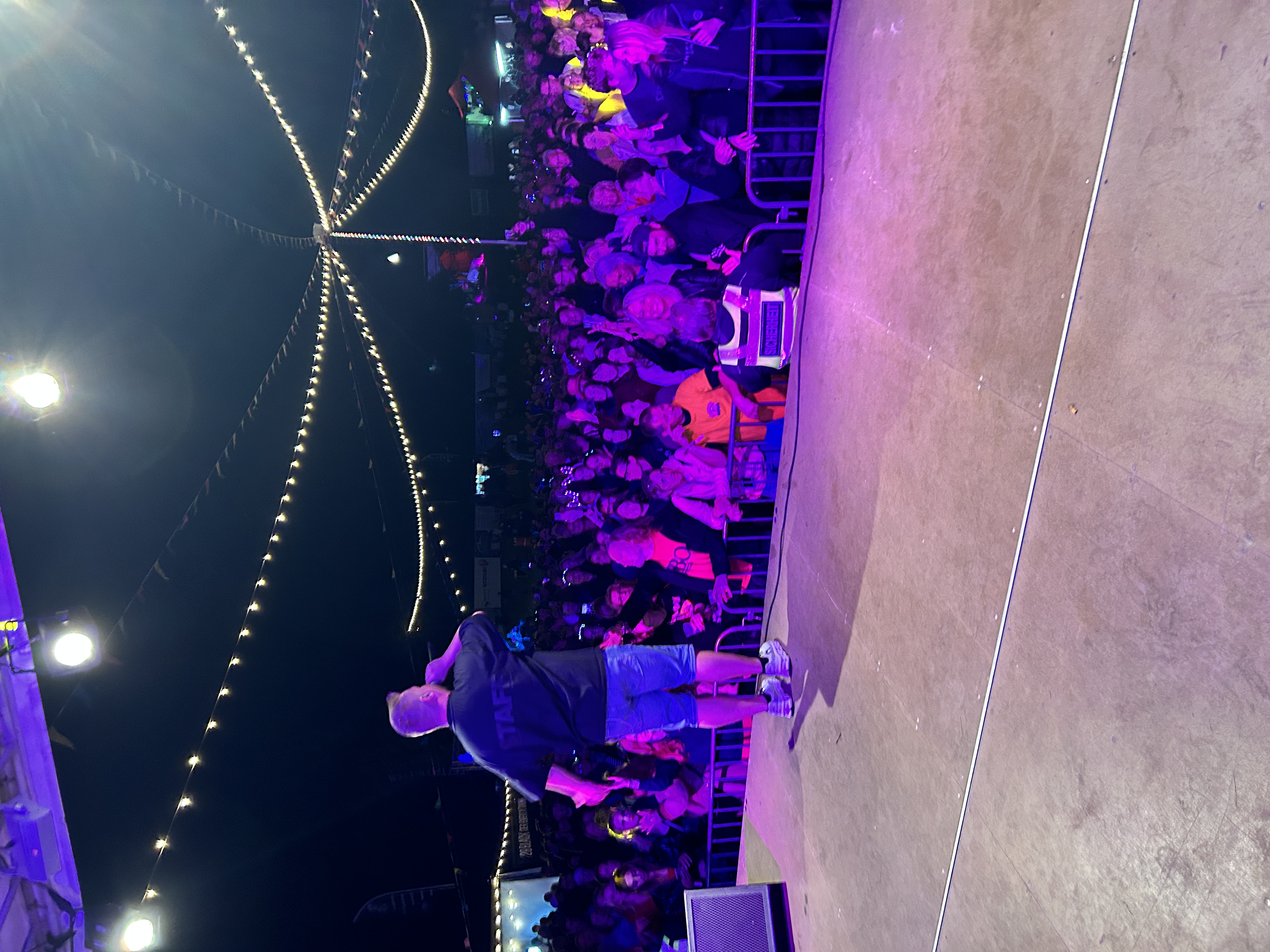 Schürze beim Brenkenhagen Open Air