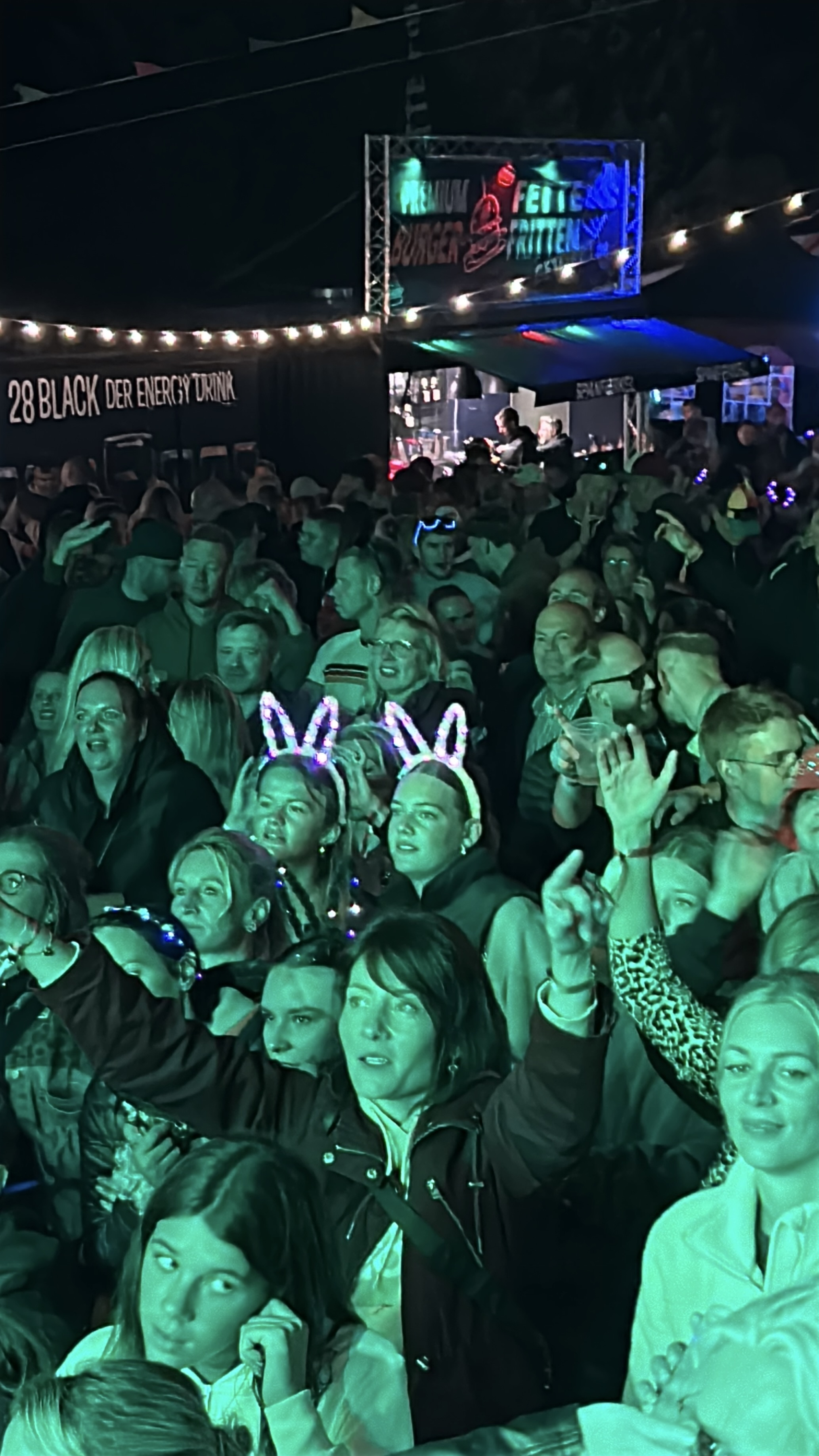Schürze beim Brenkenhagen Open Air
