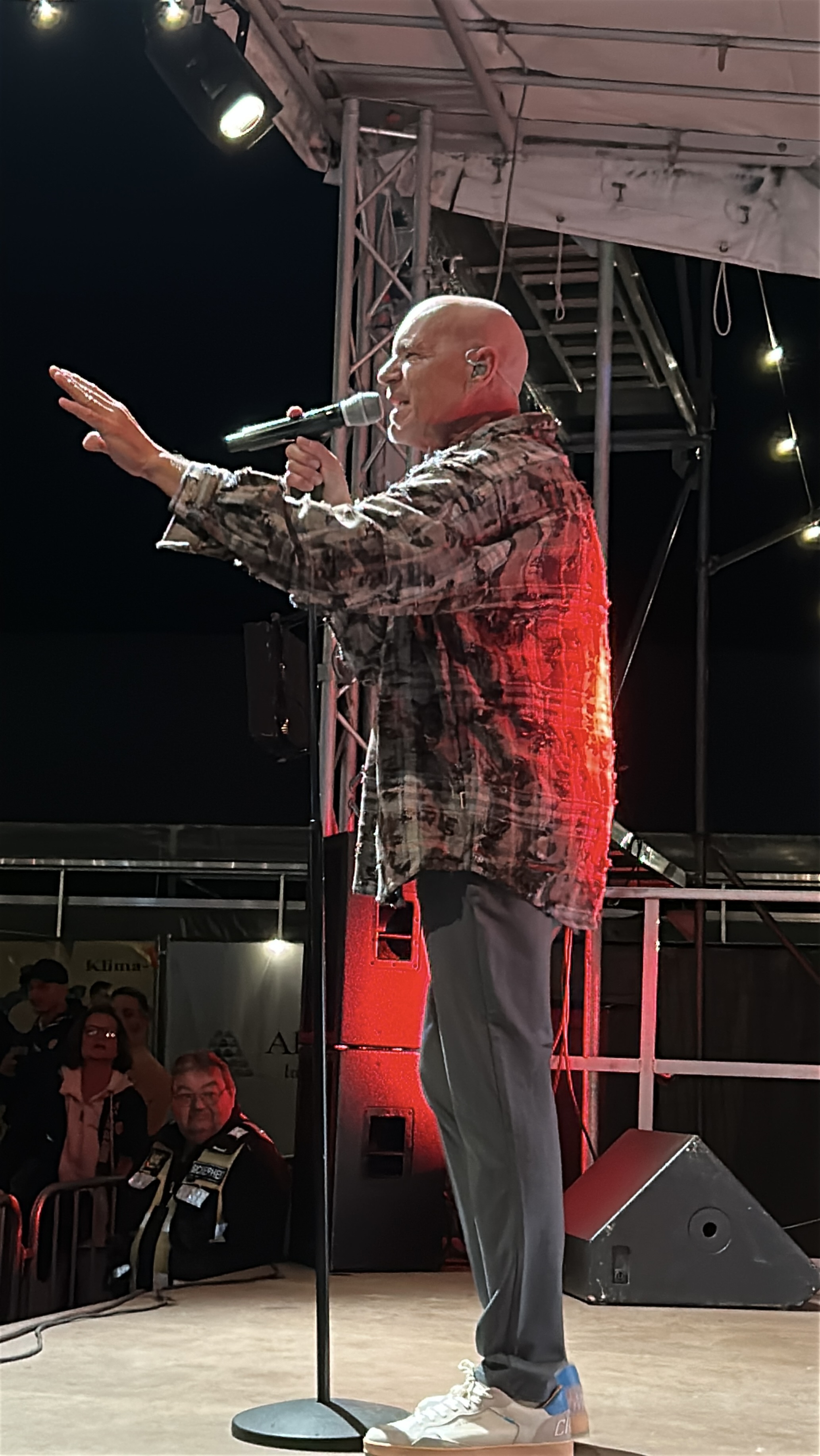 Schürze beim Brenkenhagen Open Air