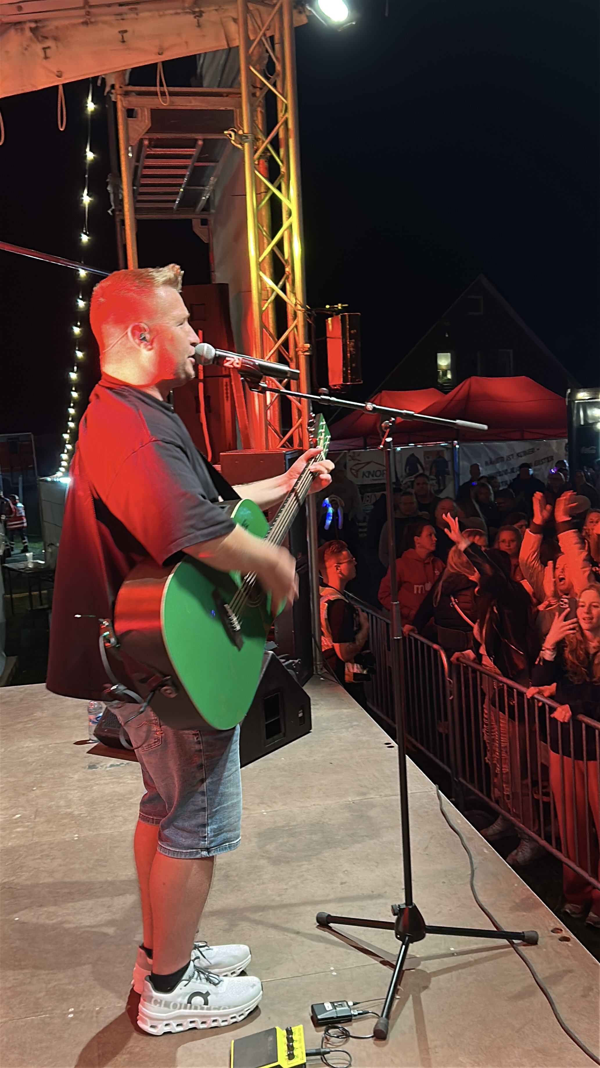 Schürze live beim Brenkenhagener Open Air