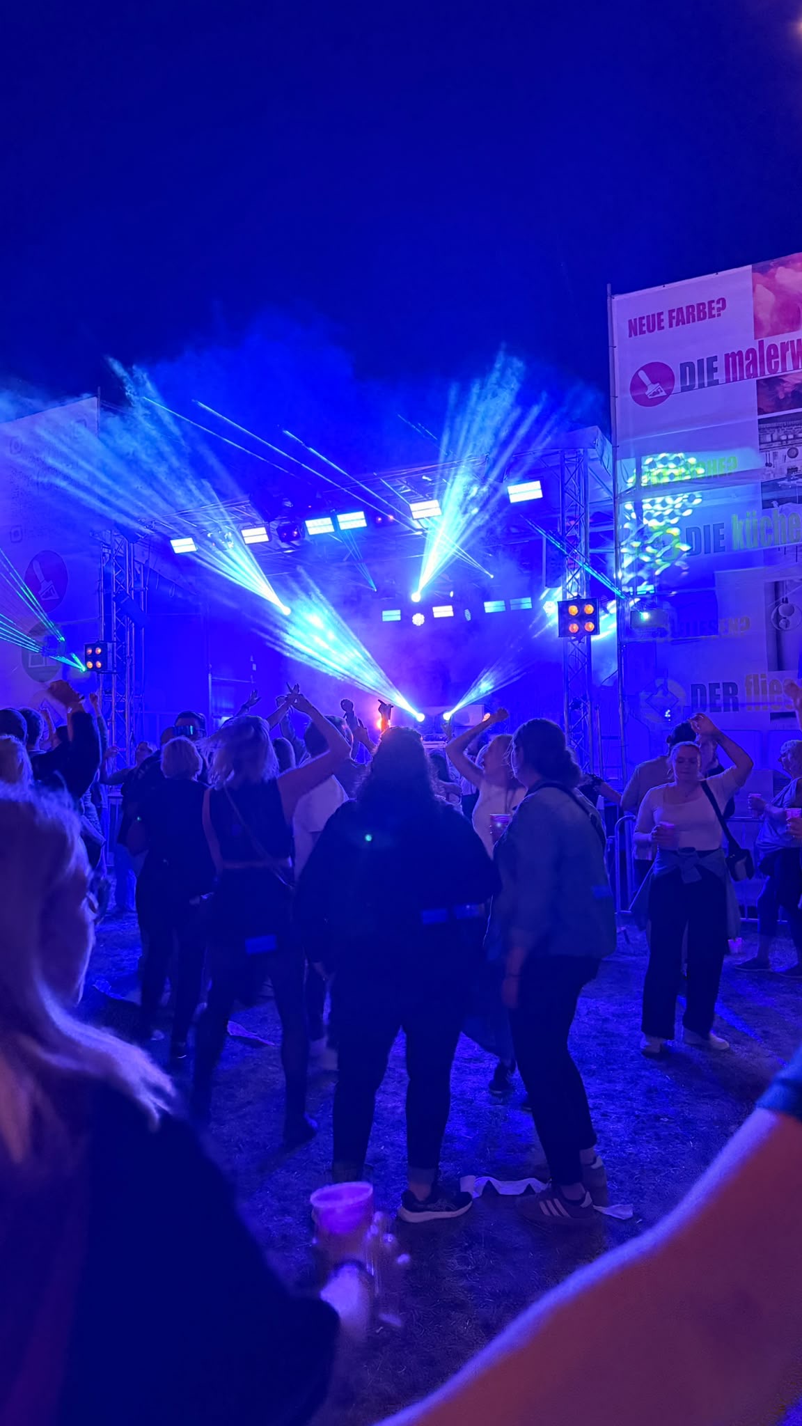 Finaler Festivalmoment beim Brenkenhagen Open Air 2026