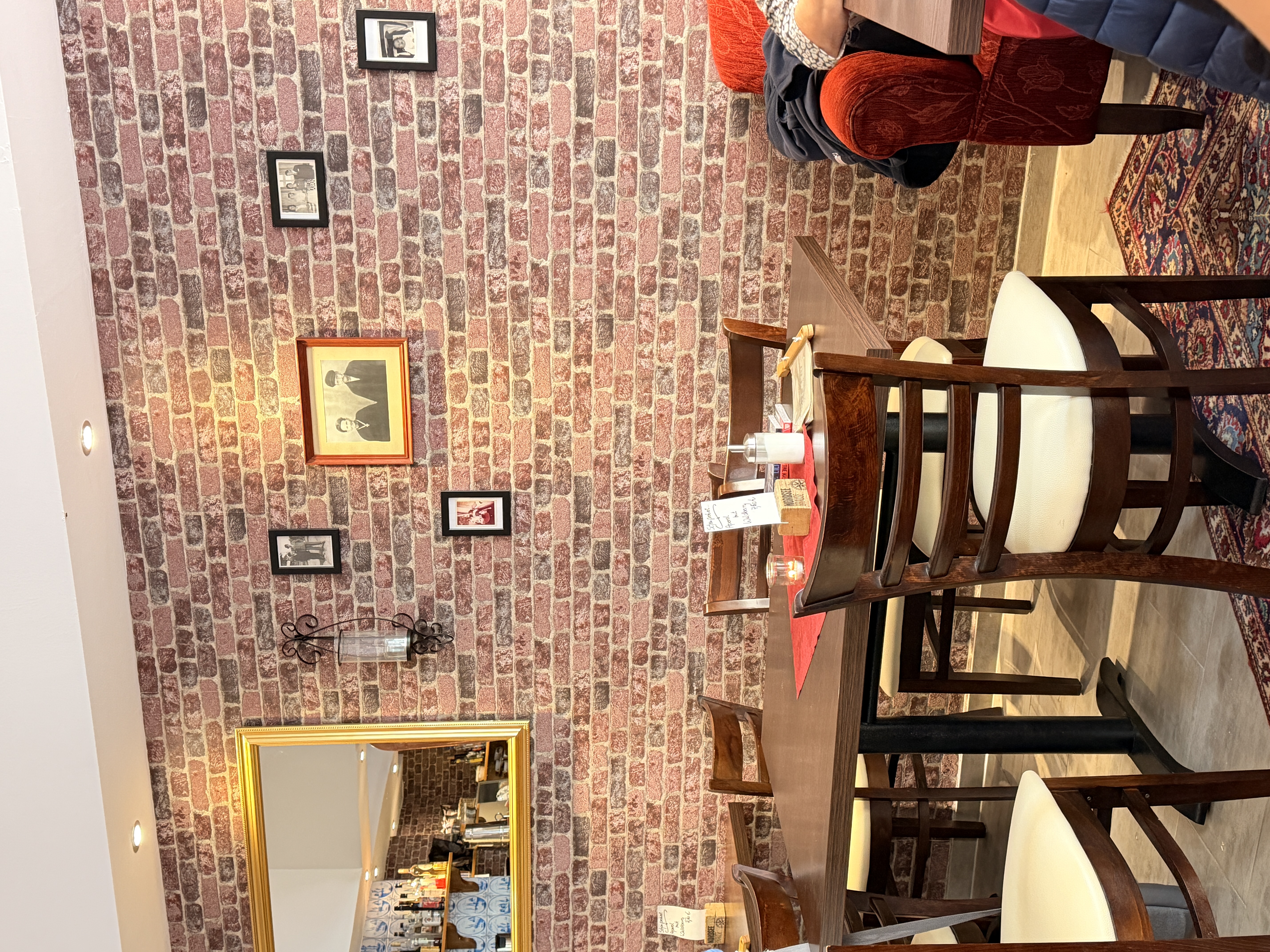 Gemütlicher Innenbereich im Café In't Stuuv in Wittmund